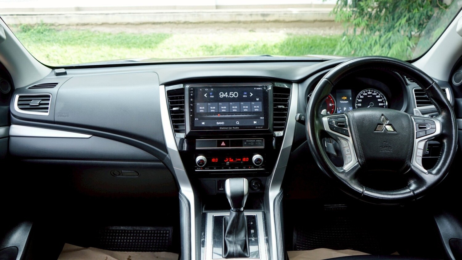 LINE_ALBUM_PAJERO SPORT 2.4 GT PLUS ปี20 ไมล์ 120,000 km สีดำ_250619_10