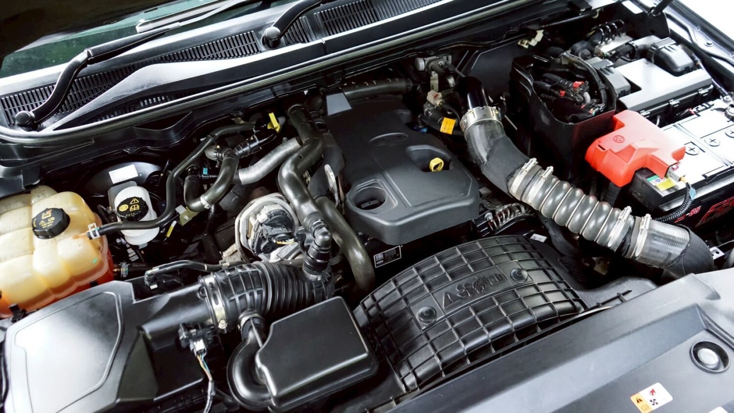 LINE_ALBUM_Ranger 2.0 WILDTRAK ปี21 สีเทา 4dr at (เปลี่ยนล้อ)_250929_1