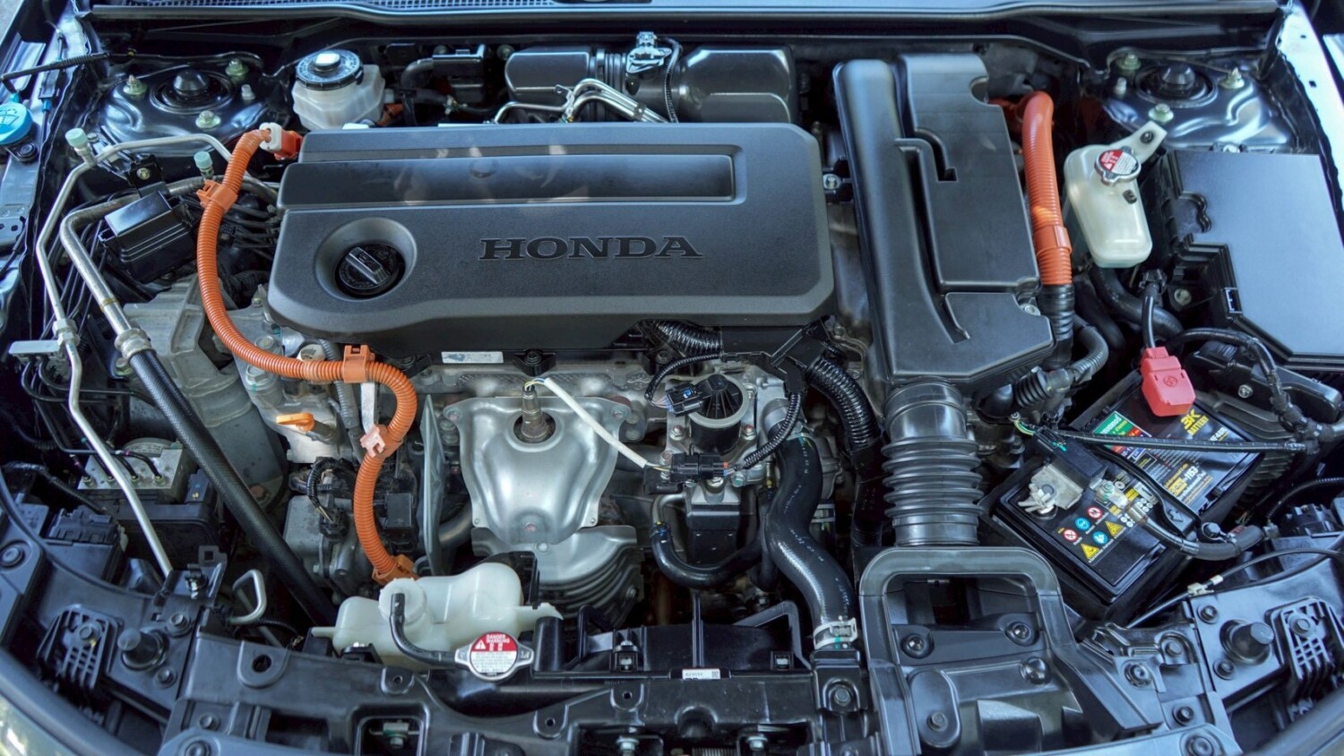 LINE_ALBUM_Civic fe 2.0 RS hybrid ปี2023 สีเทา_251021_2