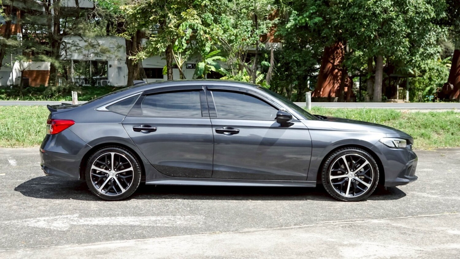 LINE_ALBUM_Civic fe 2.0 RS hybrid ปี2023 สีเทา_251021_20