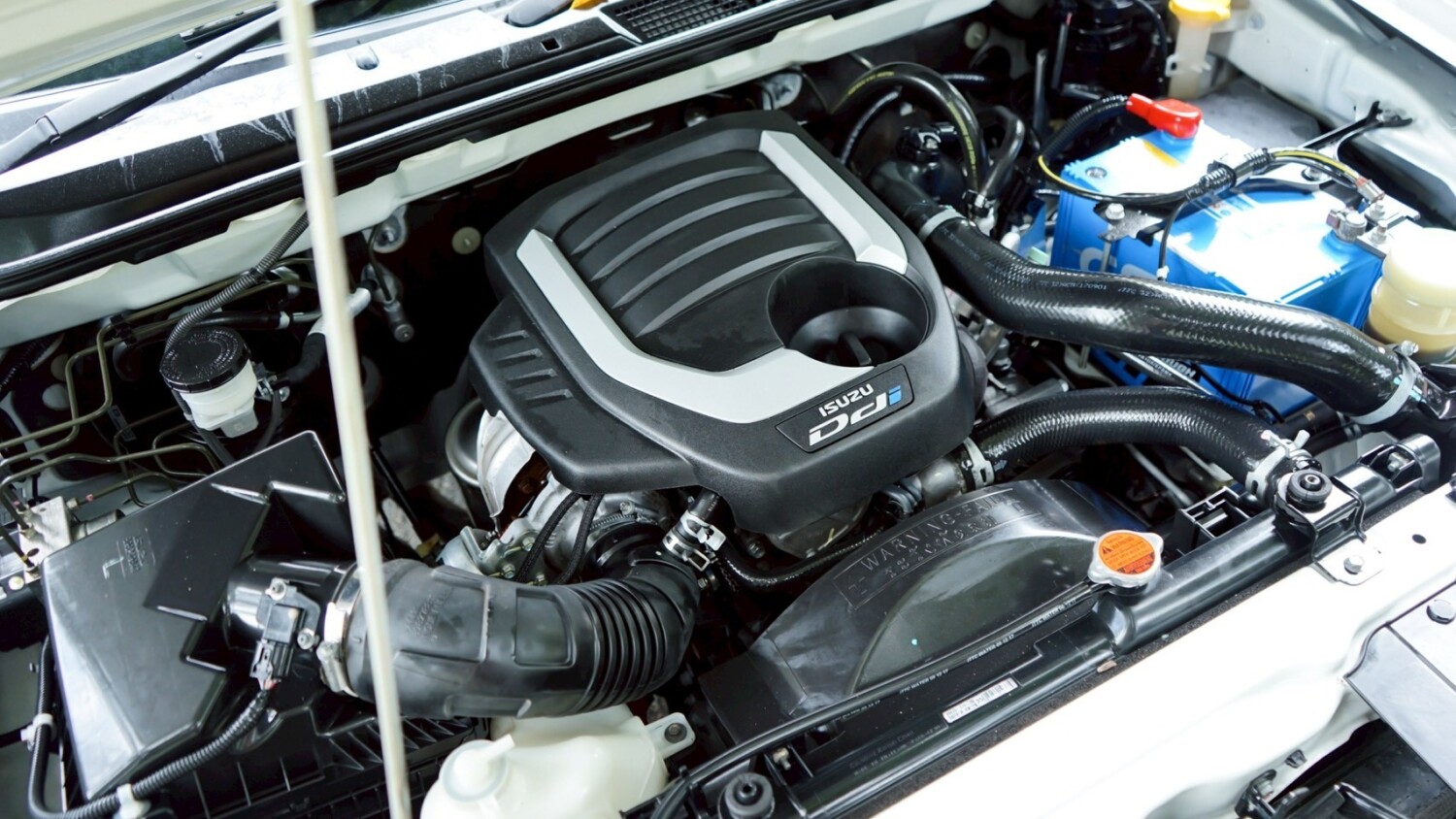 LINE_ALBUM_Dmax 1.9 HI-LANDER CAB ปี18 สีขาว ตัวZ เกียร์ mt_251022_1