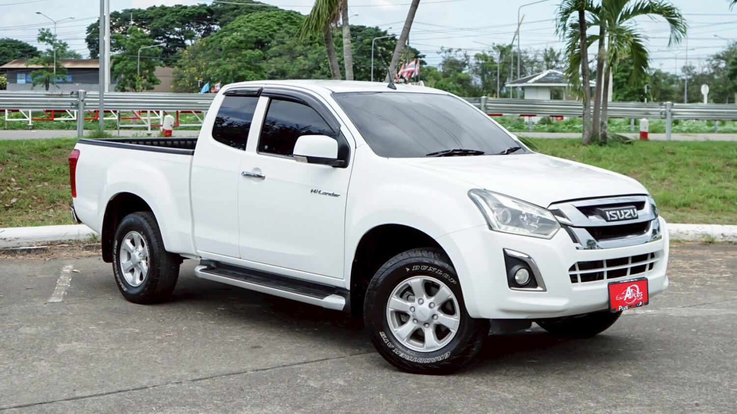 LINE_ALBUM_Dmax 1.9 HI-LANDER CAB ปี18 สีขาว ตัวZ เกียร์ mt_251022_16