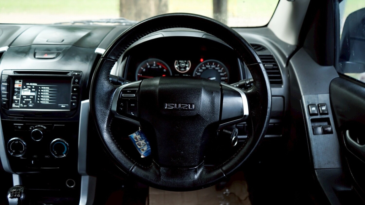 LINE_ALBUM_Dmax 1.9 HI-LANDER CAB ปี18 สีขาว ตัวZ เกียร์ mt_251022_6