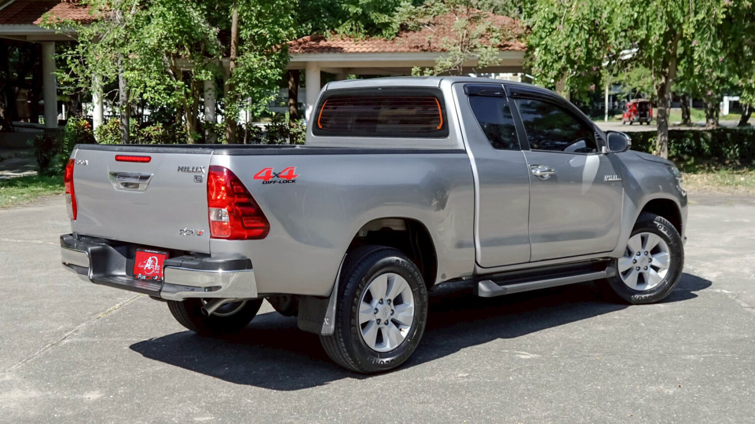 LINE_ALBUM_REVO 2.4 E 4WD CAB ปี15 สีบรอนซ์ เกียร์ MT 4x4_251023_13