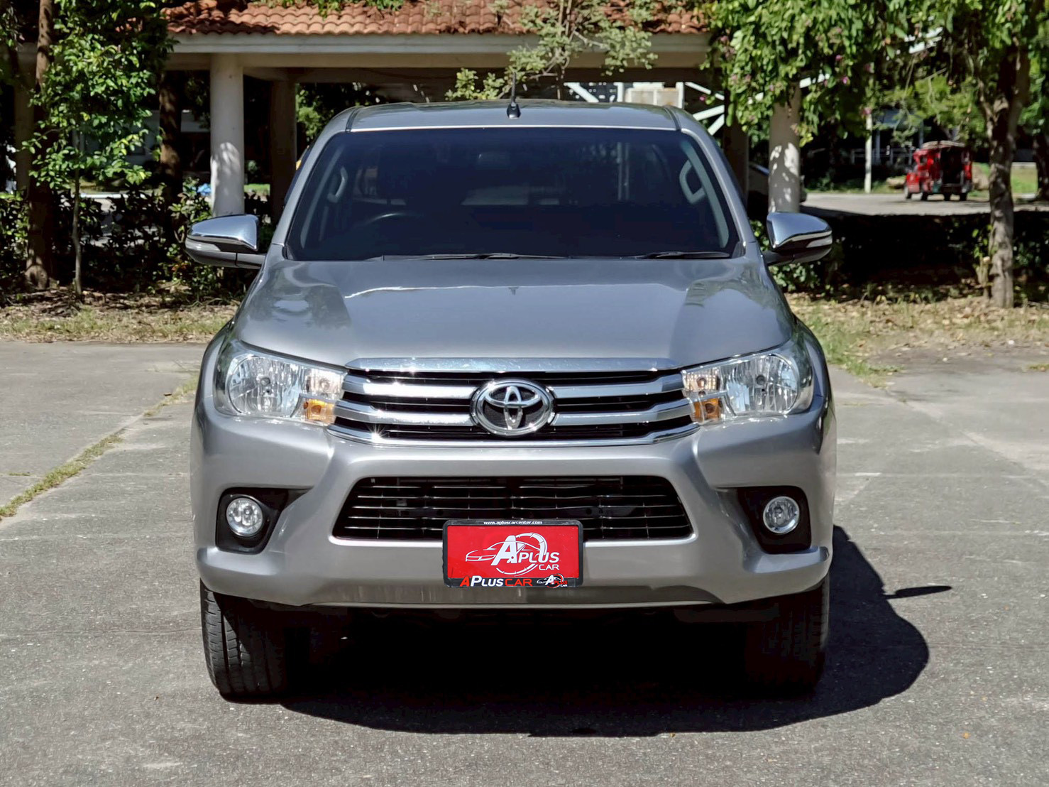 LINE_ALBUM_REVO 2.4 E 4WD CAB ปี15 สีบรอนซ์ เกียร์ MT 4x4_251023_19