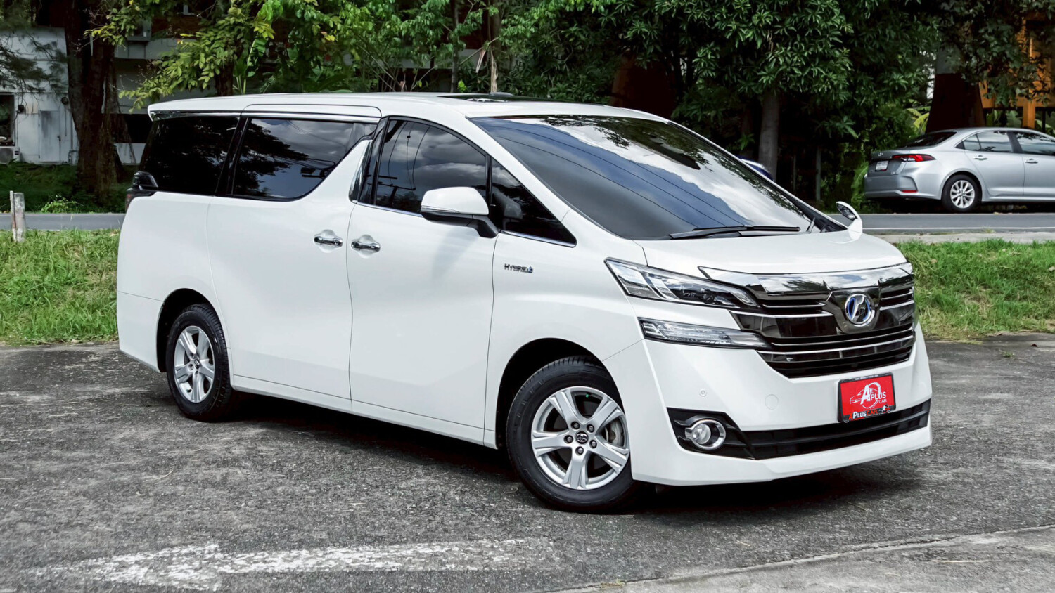 LINE_ALBUM_VELLFIRE 2.5 HYBRID E-FOUR ปี2017 สีขาว_251022_26
