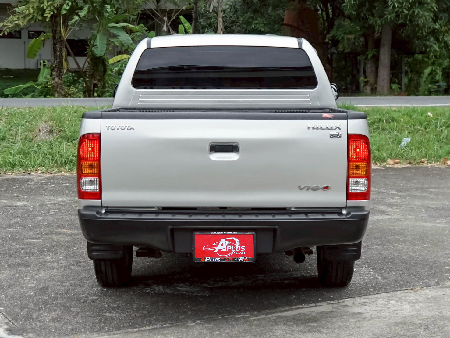 LINE_ALBUM_VIGO ปี2009 4dr สีบรอนซ์ เกียร์ MT ตัวJ_251025_13