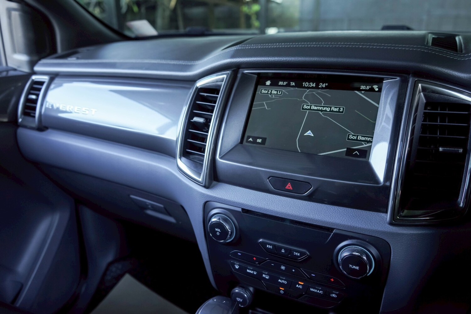 LINE_ALBUM_EVEREST 2.2 สีบรอนซ์ ปี18 titanium plus auto_251216_3