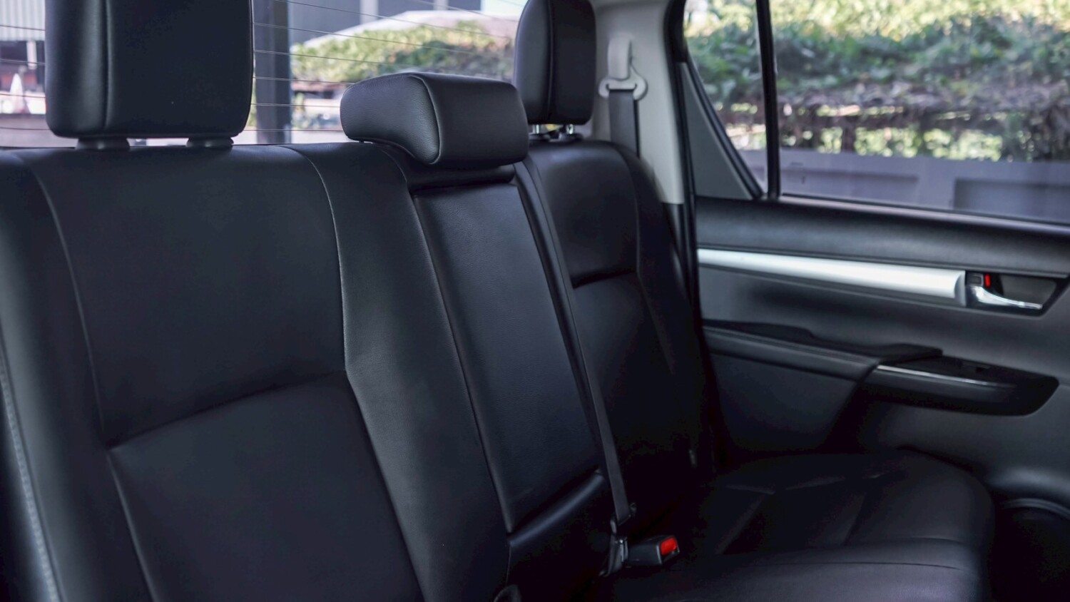 LINE_ALBUM_REVO 2.4 MID เกียร์ AUTO PRERUNNER ปี2023 สีบรอนซ์_251216_10