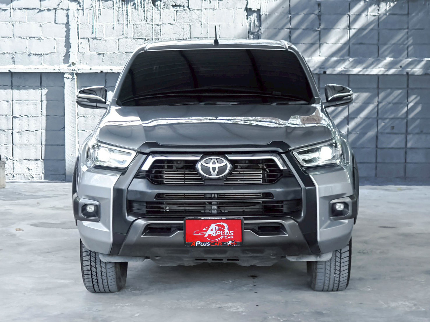 LINE_ALBUM_REVO 2.4 MID เกียร์ AUTO PRERUNNER ปี2023 สีบรอนซ์_251216_19