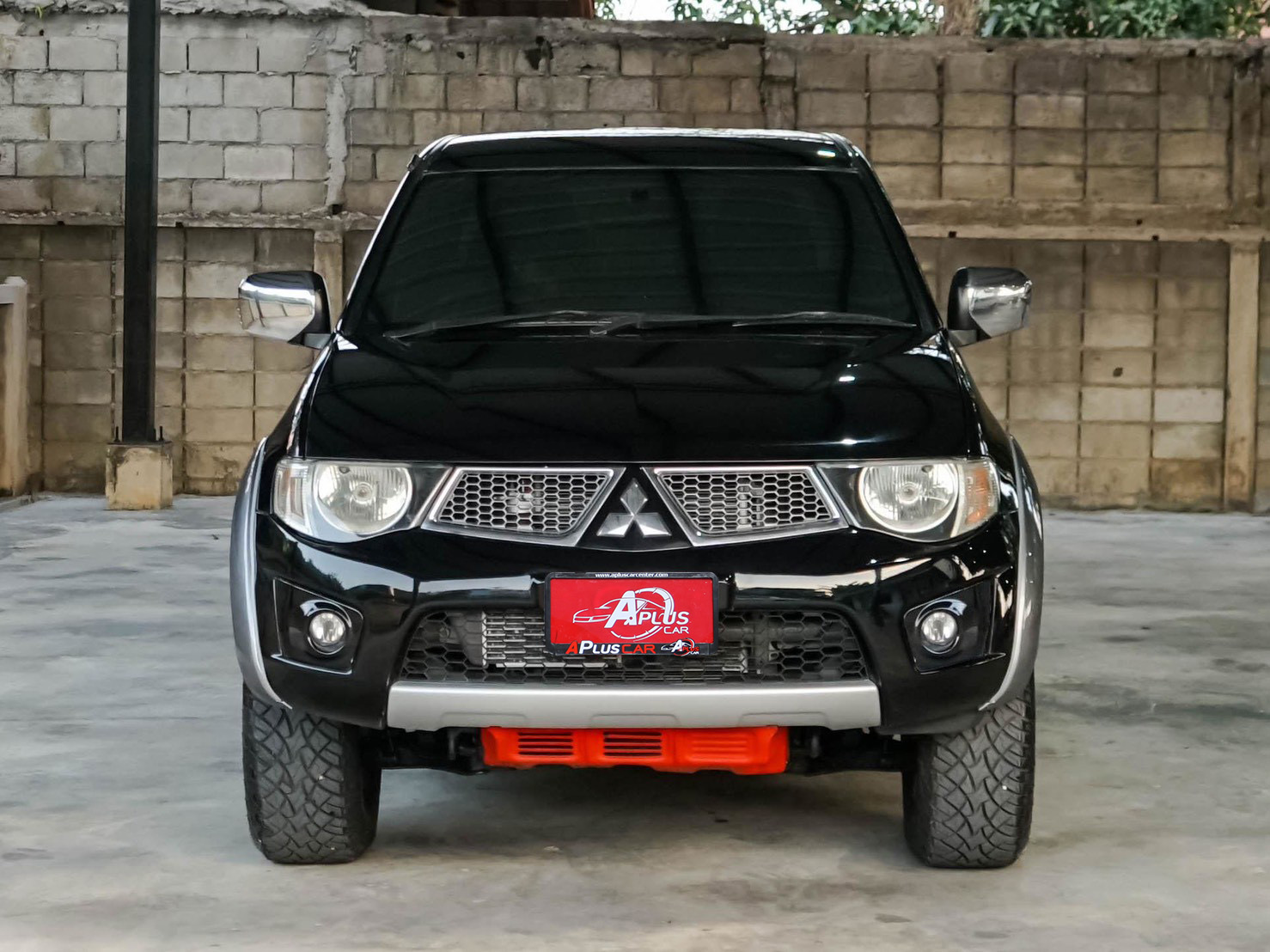 LINE_ALBUM_triton 2.5 DID ปี12 สีดำ 4DR เกียร์ AUTO_251208_17