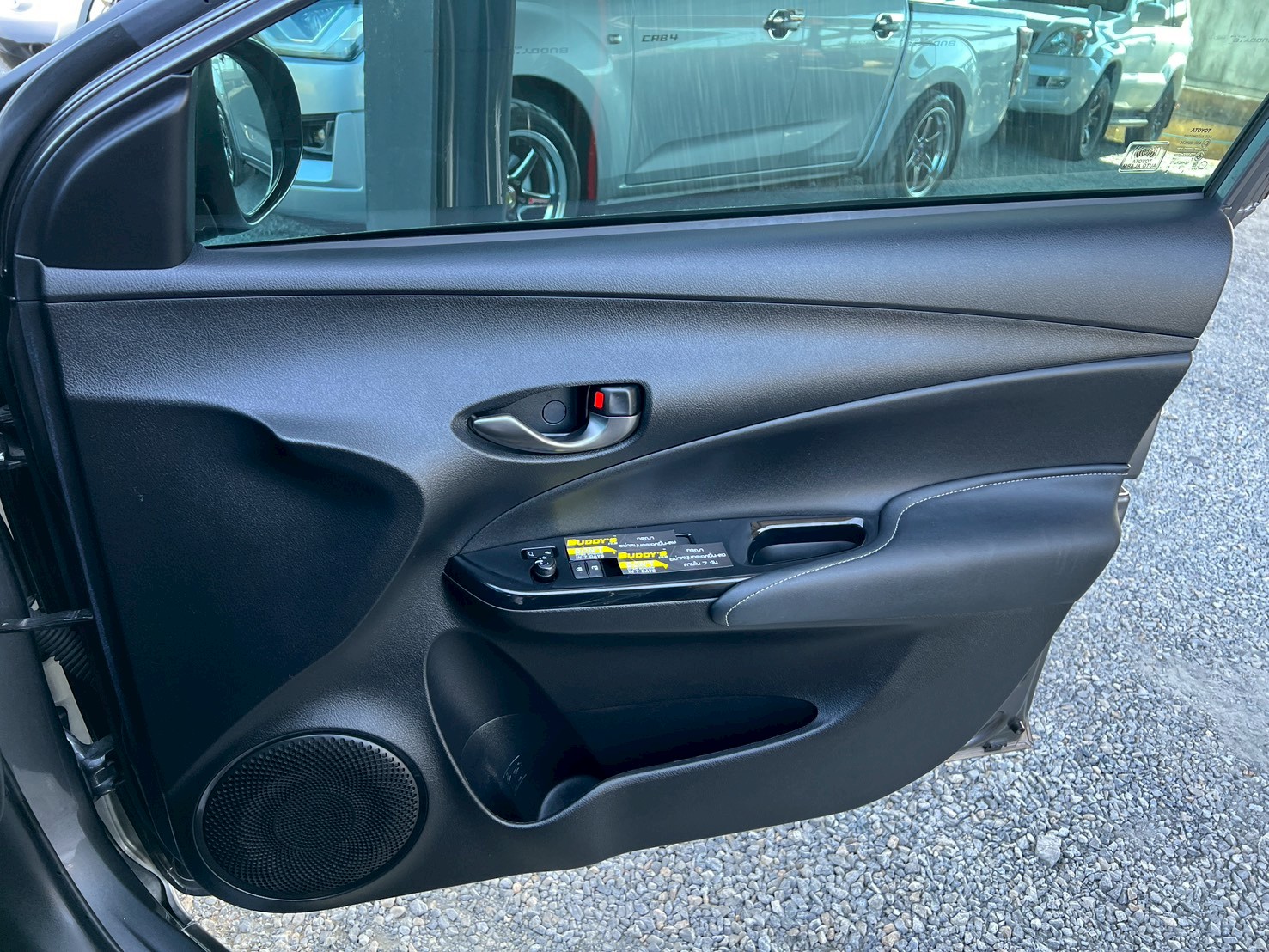 LINE_ALBUM_20169_260120_14