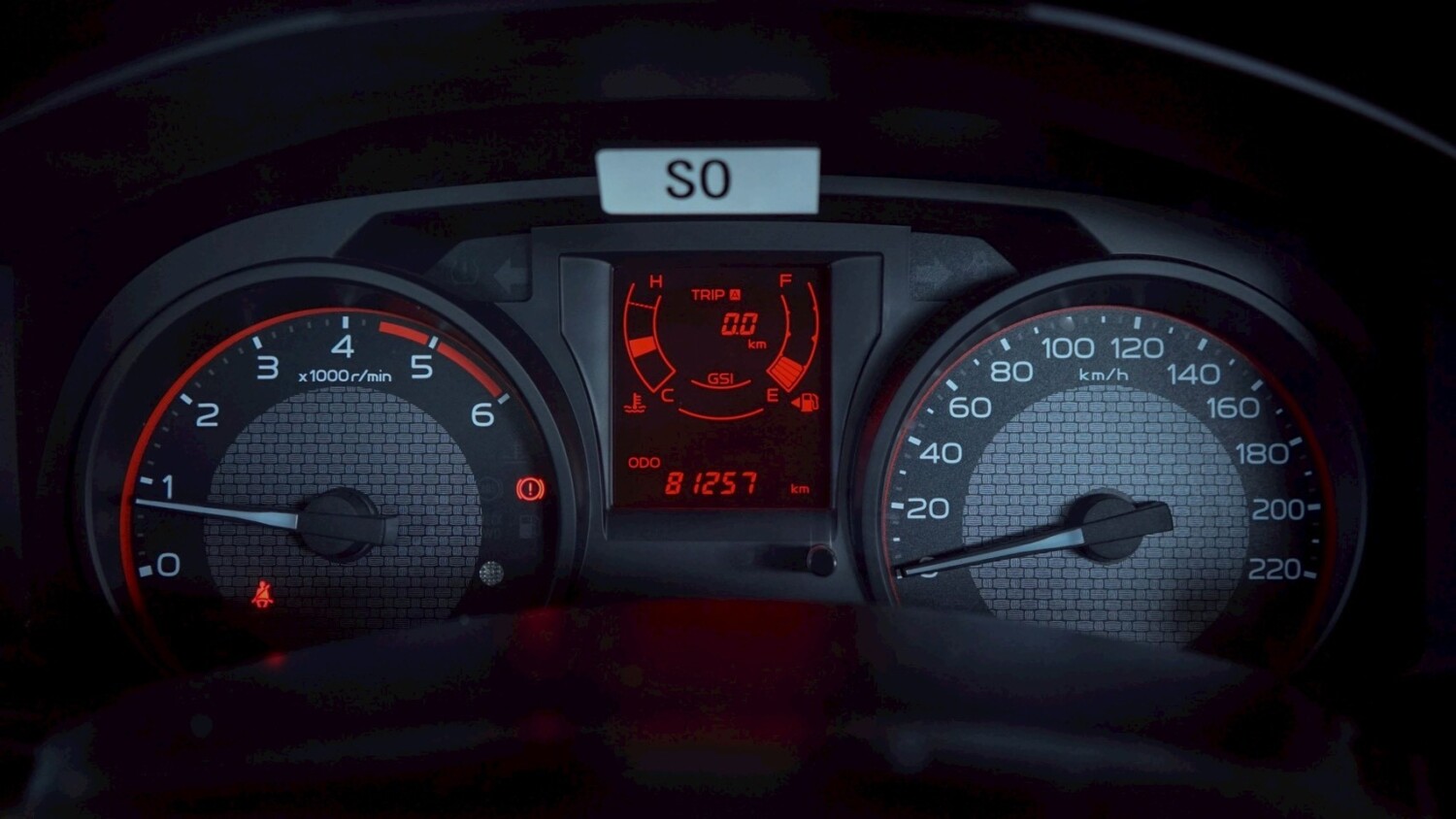 LINE_ALBUM_DMAX 4DR 1.9 ปี18 จด 19 สีบรอนซ์ S เกียร์ MT_260120_6