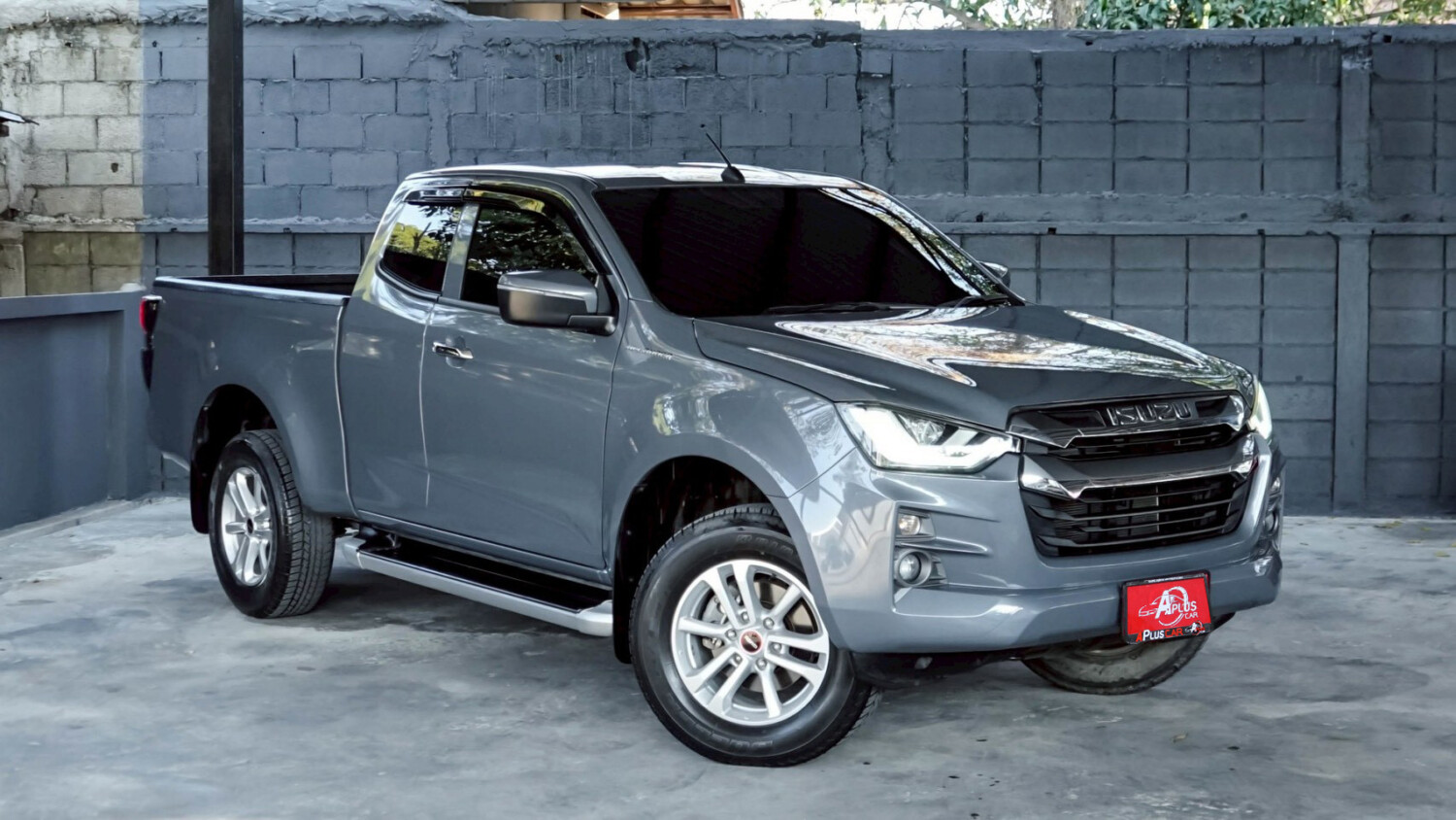 LINE_ALBUM_DMAX CAB 1.9 HI-LANDER CAB ปี22 สีเทา ไมล์ 18000km_260127_17