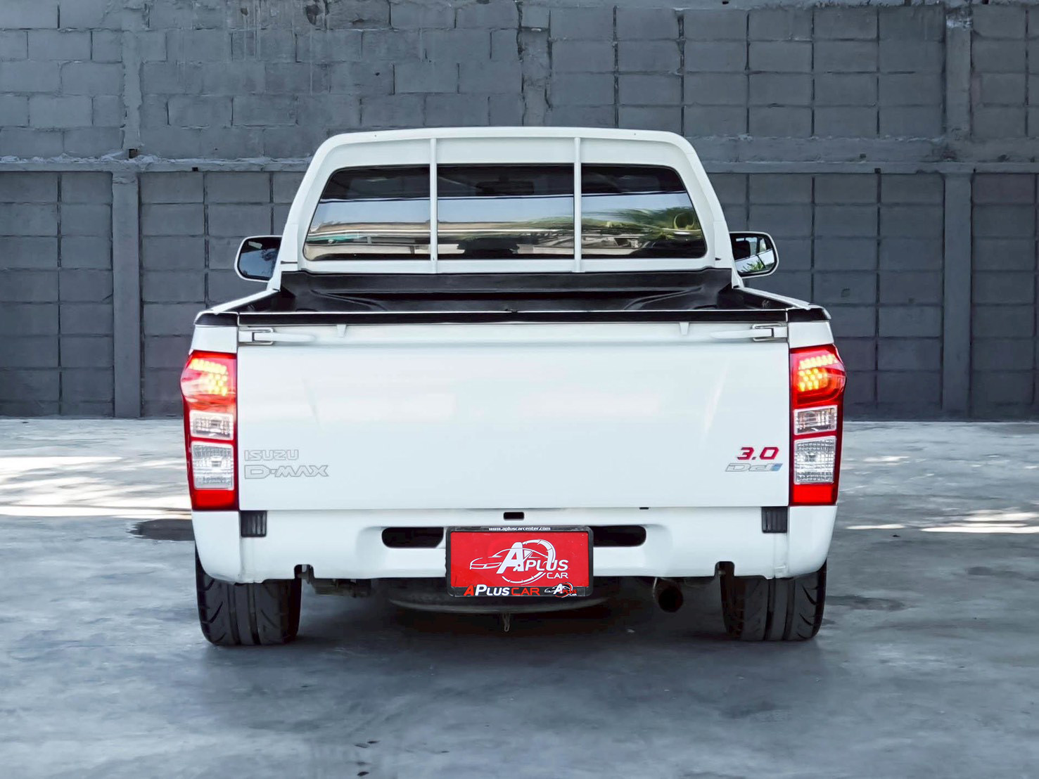 LINE_ALBUM_Dmax 3.0 ปี18 จด ปี19 ตอนเดียว สีขาว_260114_14