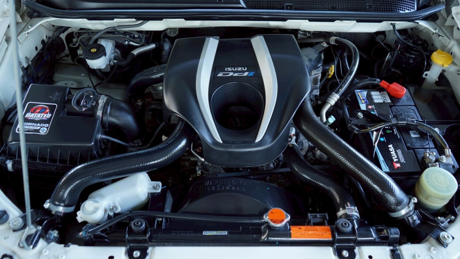 LINE_ALBUM_Dmax 3.0 ปี18 จด ปี19 ตอนเดียว สีขาว_260114_2