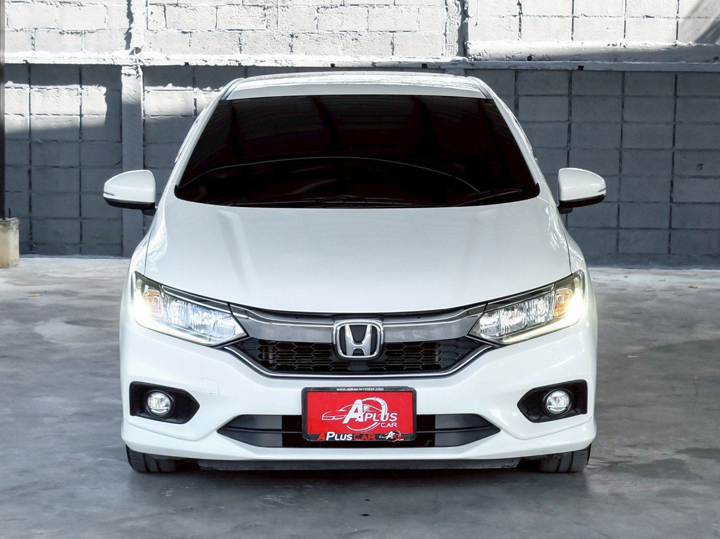 LINE_ALBUM_City 1.5 sv ปี17 สีขาว ไมล์ 58,000km_260213_2