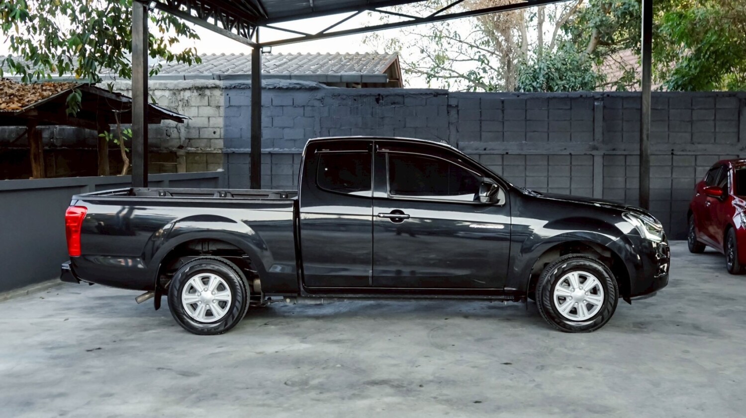 LINE_ALBUM_DMAX 1.9 CAB LDA ปี2018 สีดำ เกียร์ ธรรมดา_260128_13