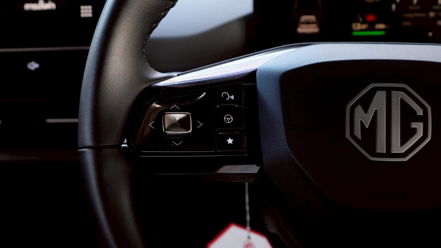 LINE_ALBUM_MG4 X สีดำ ปี2024 จด ปี2025 ไมล์ 15,200km_260213_15