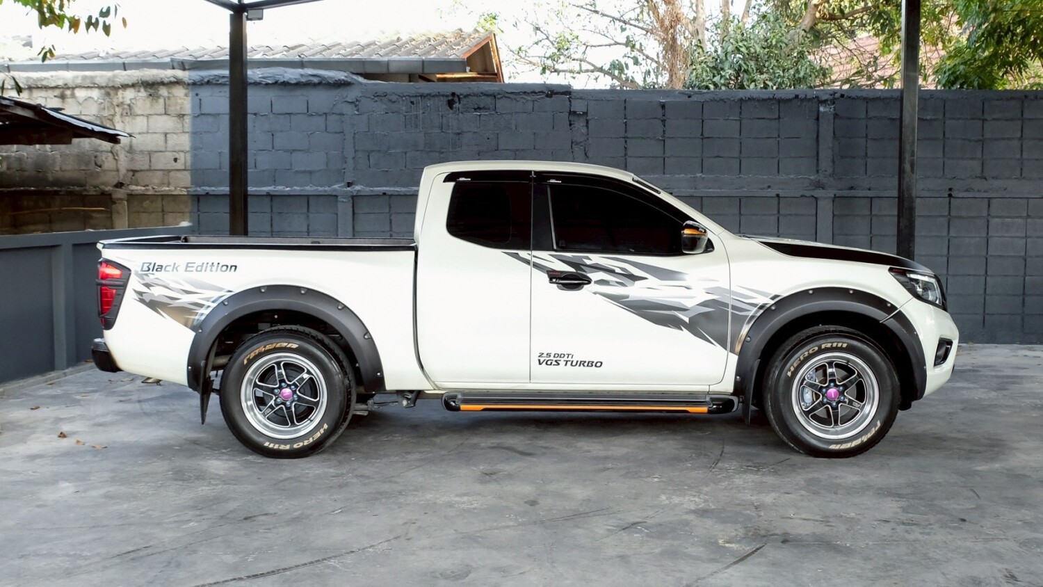 LINE_ALBUM_NISSAN NAVARA NP300 BLACK EDITION ปี19 cab สีขาว_260213_4