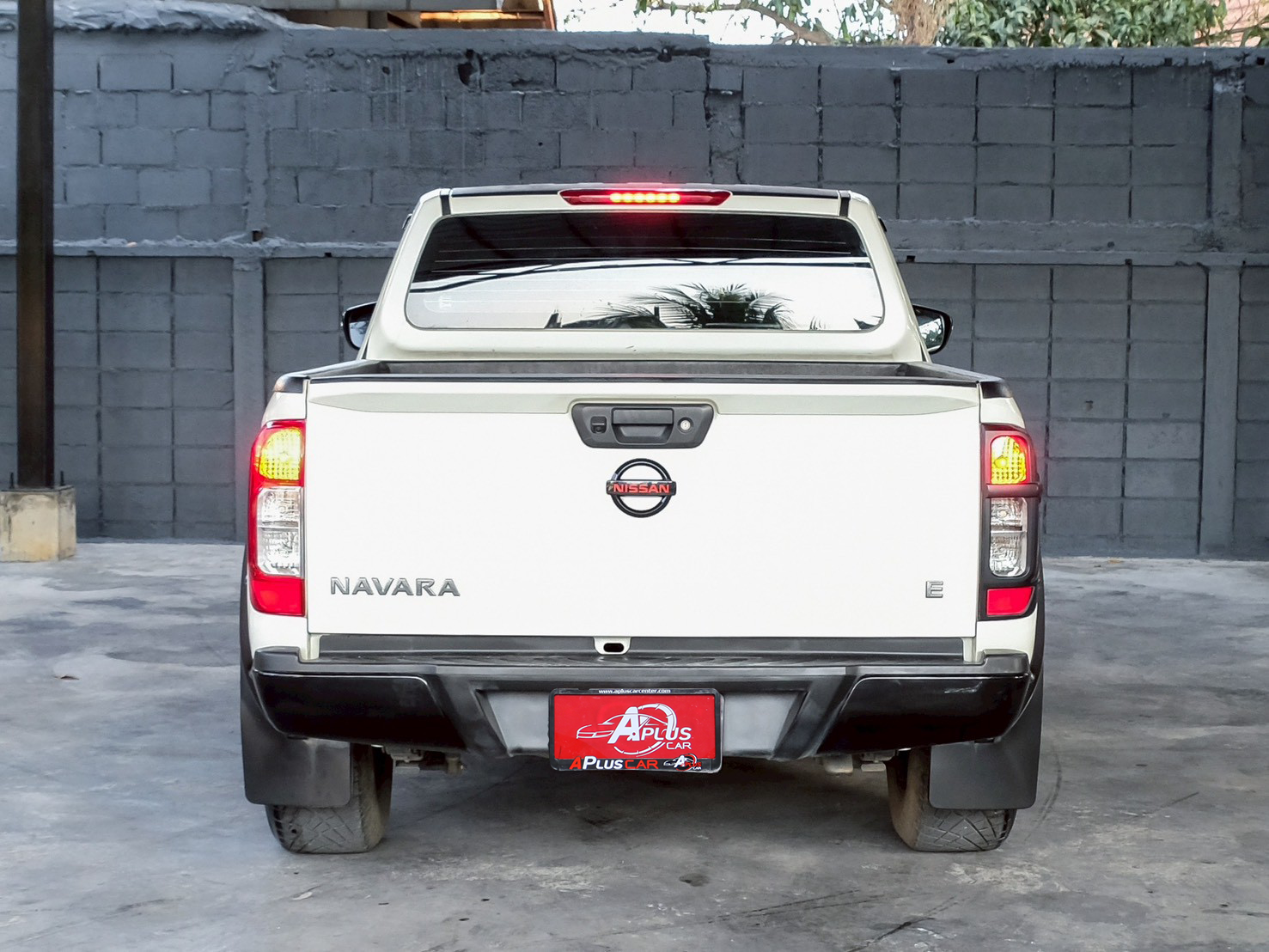 LINE_ALBUM_NISSAN NAVARA NP300 BLACK EDITION ปี19 cab สีขาว_260213_7