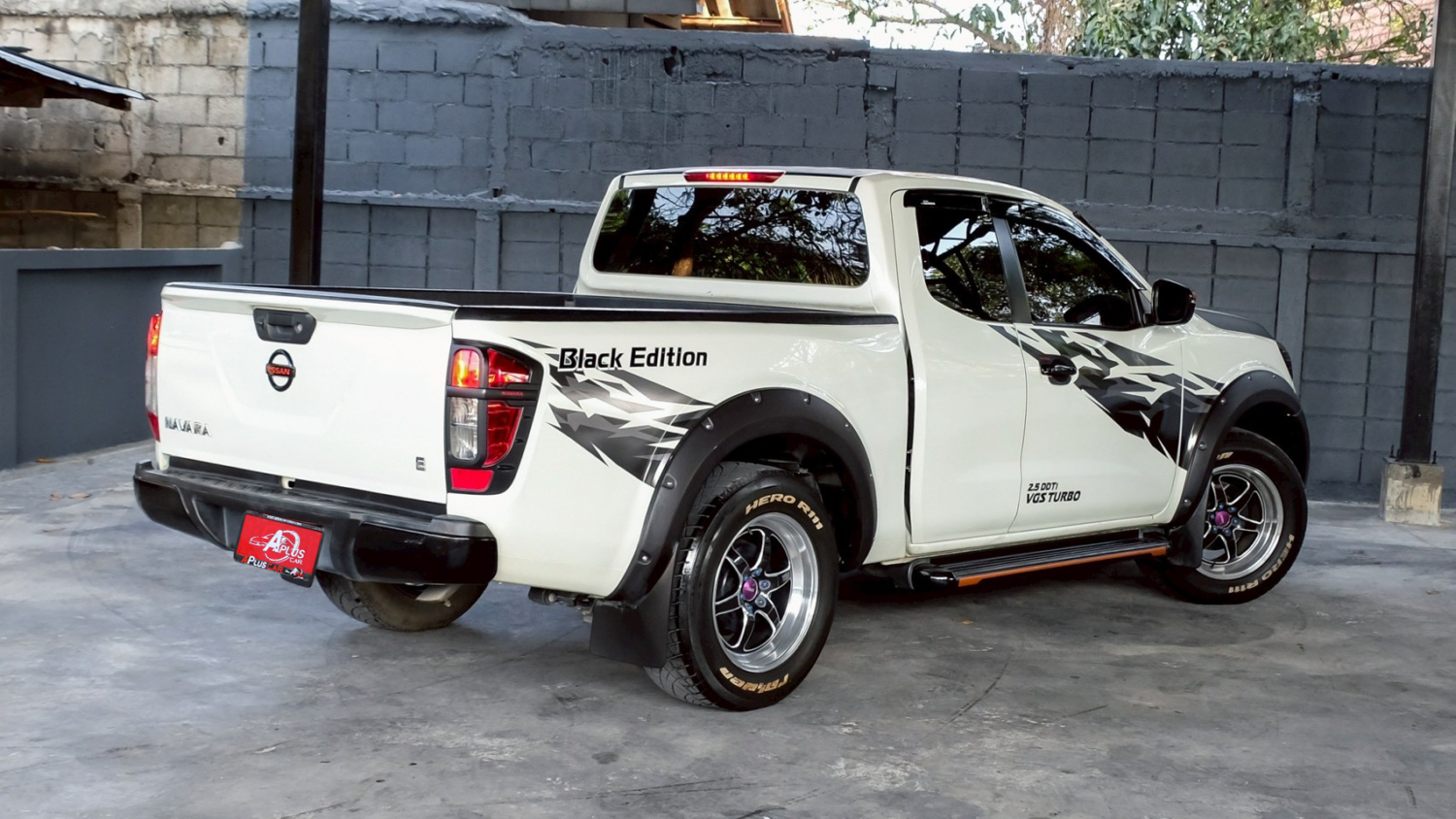 LINE_ALBUM_NISSAN NAVARA NP300 BLACK EDITION ปี19 cab สีขาว_260213_8