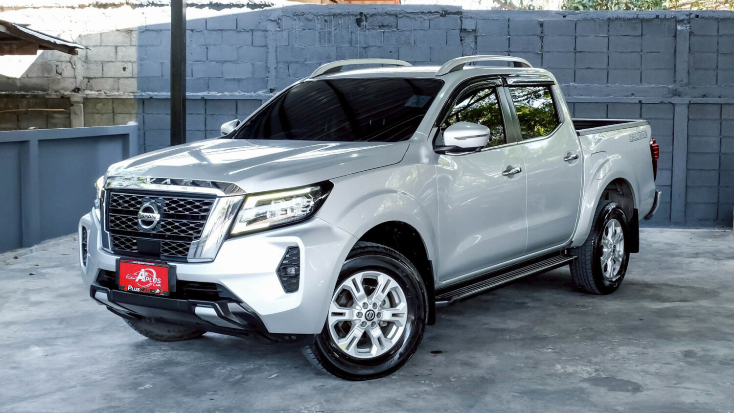 LINE_ALBUM_Nissan navara 4dr ปี20 จด ปี21 สีบรอนซ์ calibre at_260216_1