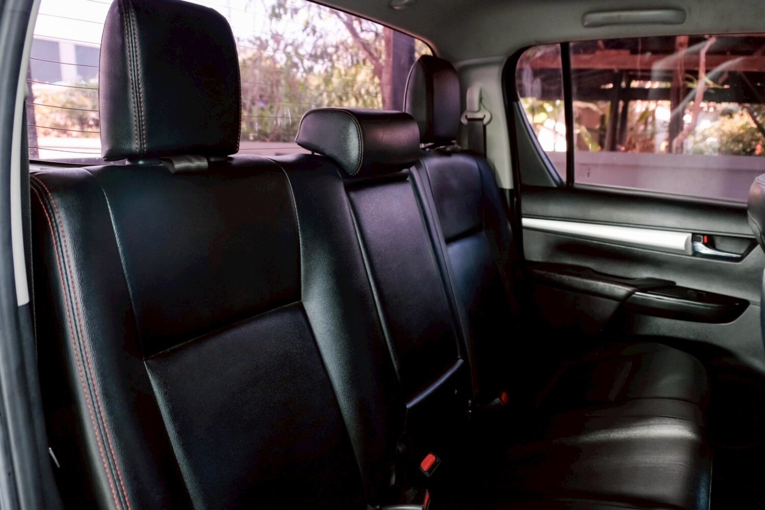 LINE_ALBUM_REVO 4DR 2.4 MID สีเทา ปี2020 จด 2021 เกียร์ mt_260214_11