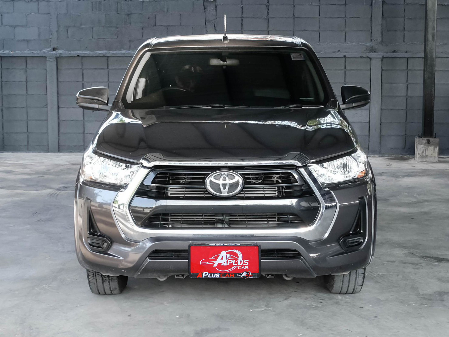 LINE_ALBUM_REVO 4DR 2.4 MID สีเทา ปี2020 จด 2021 เกียร์ mt_260214_2