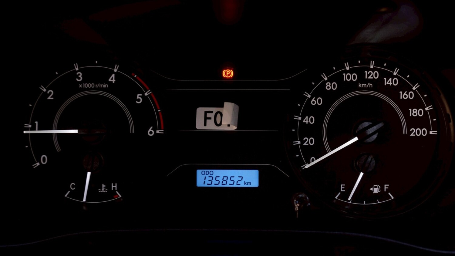 LINE_ALBUM_Revo 2.8 ตอนเดียว ปี20 จด 21 สีขาว ไมล์ 130,000 km_260212_14