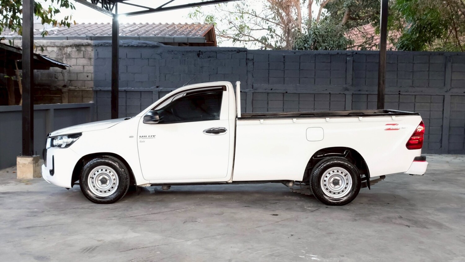 LINE_ALBUM_Revo 2.8 ตอนเดียว ปี20 จด 21 สีขาว ไมล์ 130,000 km_260212_5