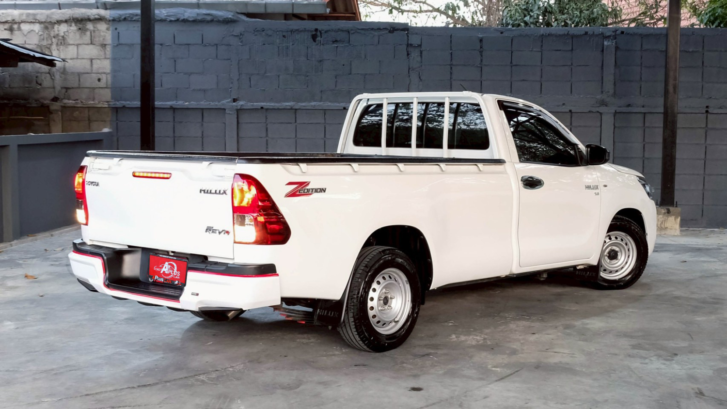 LINE_ALBUM_Revo 2.8 ตอนเดียว ปี20 จด 21 สีขาว ไมล์ 130,000 km_260212_8