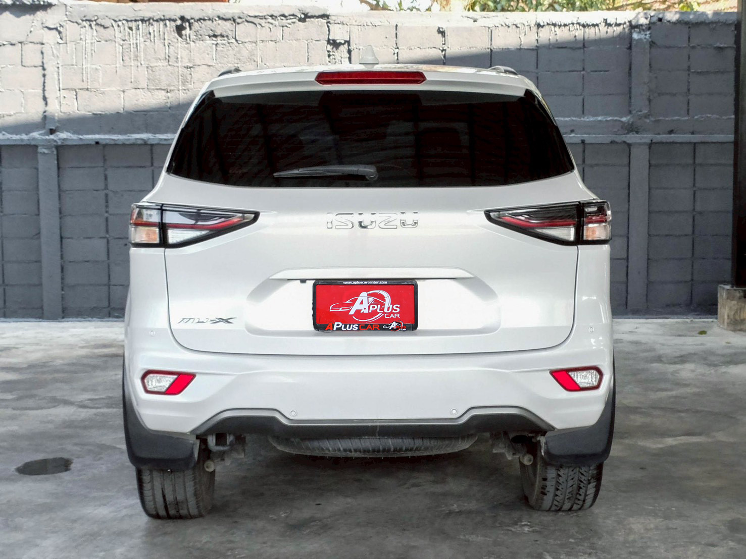 LINE_ALBUM_Mu-x 3.0 ultimate ปี20 สีขาว ไมล์ 96,000 km_260221_7