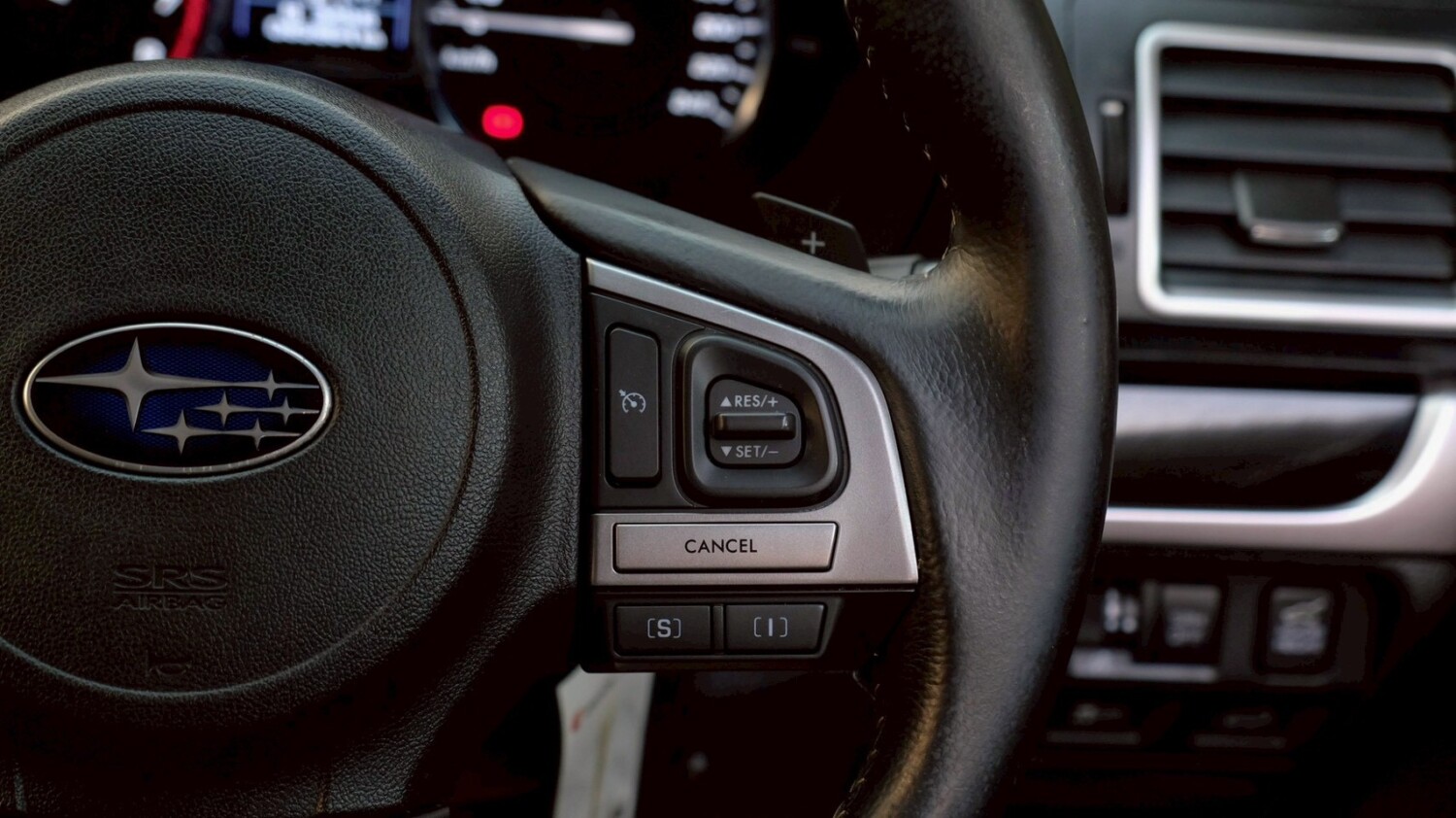 LINE_ALBUM_SUBARU FORESTER 2.0 IP ปี2017(แท้) สีเทา ไมล์85000_260331_16