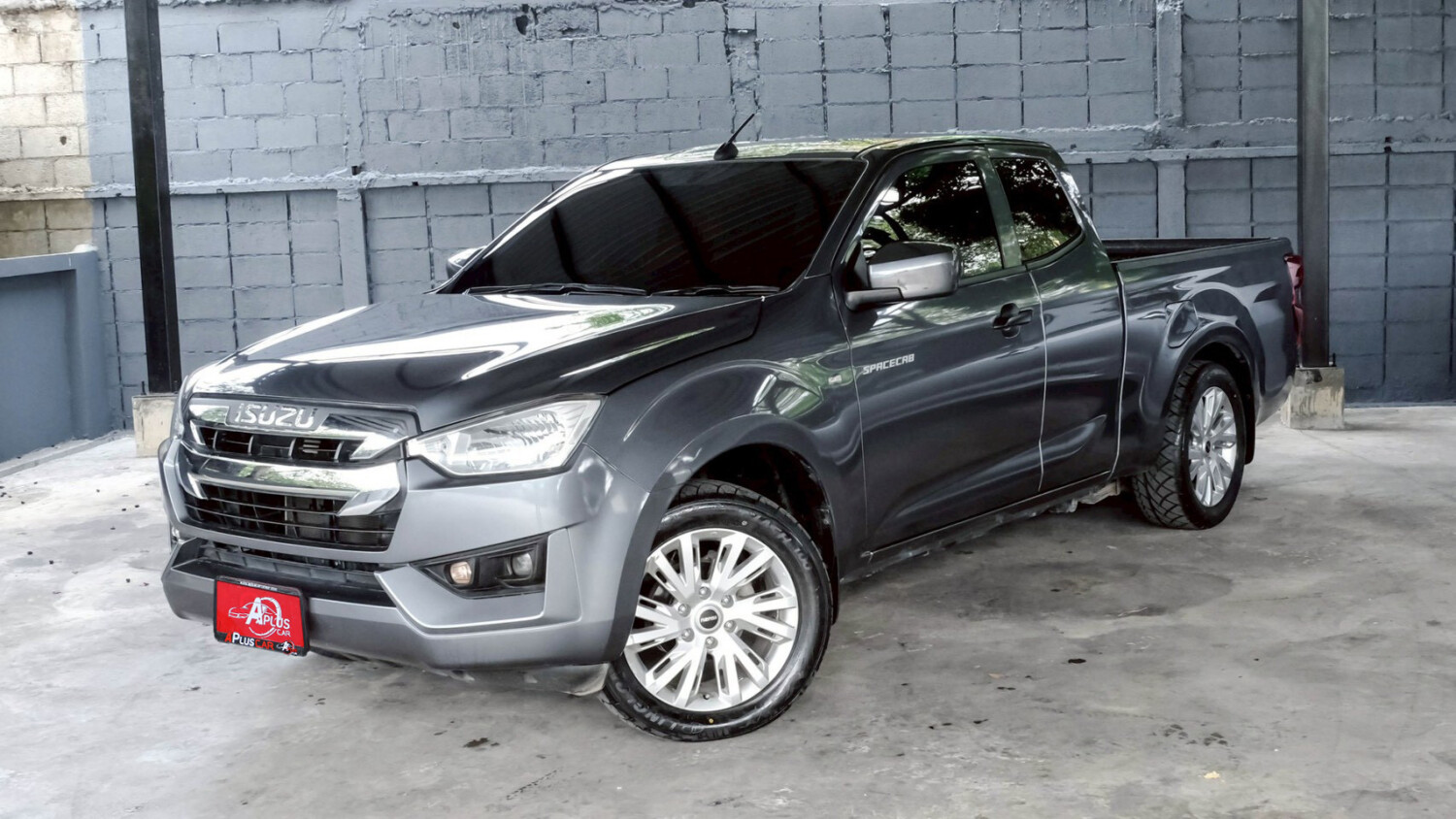 LINE_ALBUM_DMAX CAB 3.0 ปี21 S สีเทา เกียร์ mt ไมล์ 60,000km_260508_1