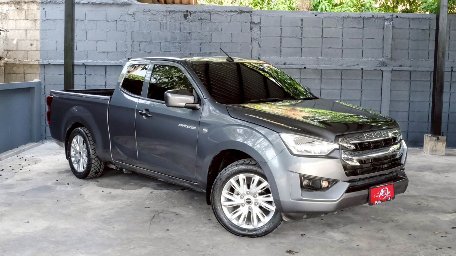 LINE_ALBUM_DMAX CAB 3.0 ปี21 S สีเทา เกียร์ mt ไมล์ 60,000km_260508_3