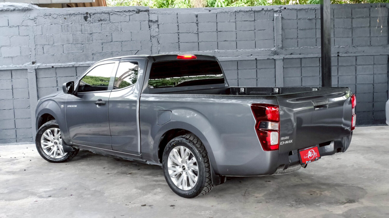 LINE_ALBUM_DMAX CAB 3.0 ปี21 S สีเทา เกียร์ mt ไมล์ 60,000km_260508_6