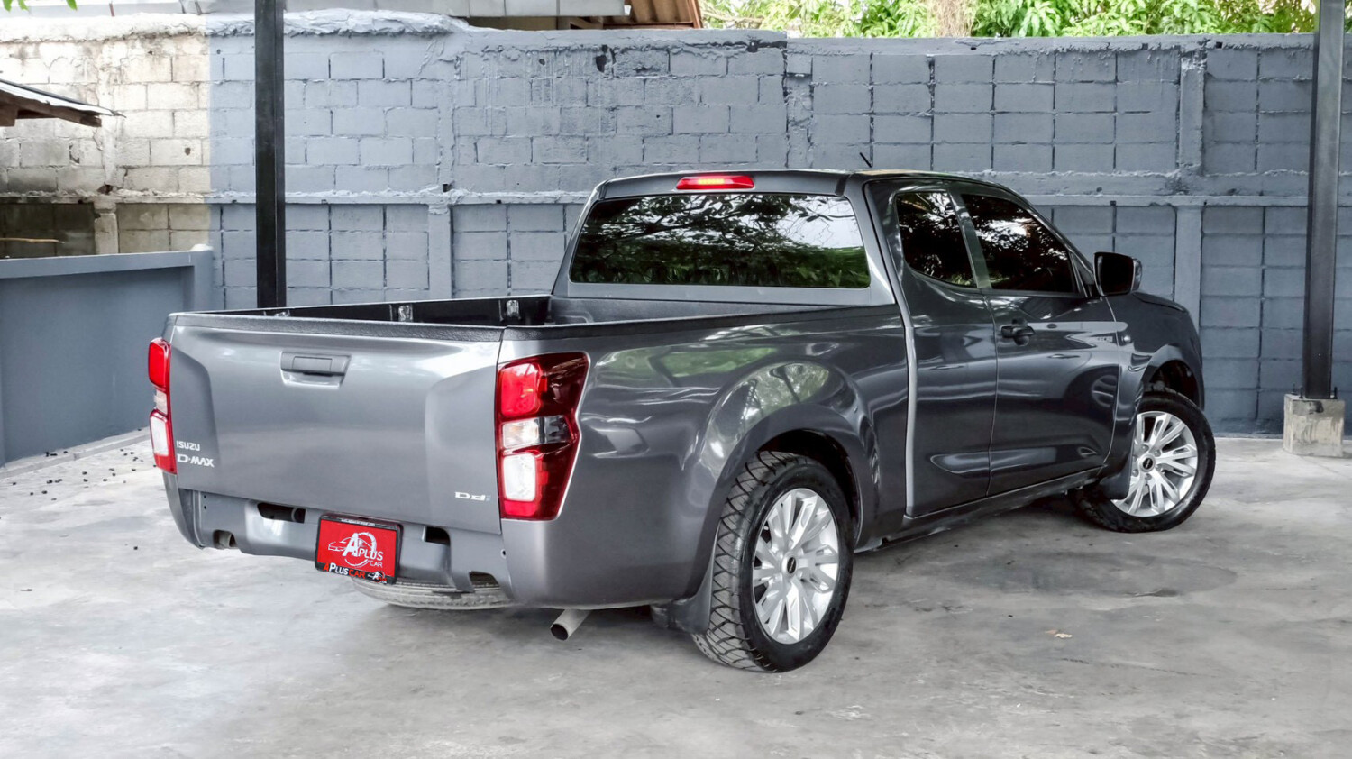 LINE_ALBUM_DMAX CAB 3.0 ปี21 S สีเทา เกียร์ mt ไมล์ 60,000km_260508_8