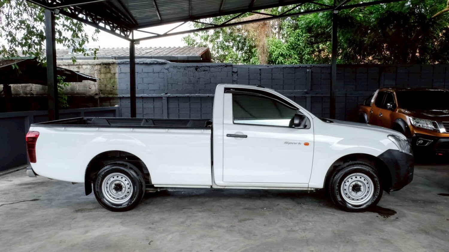 LINE_ALBUM_DMAX ตอนเดียว 1.9 ปี17 สีขาว ไมล์ 92,000km_260526_4