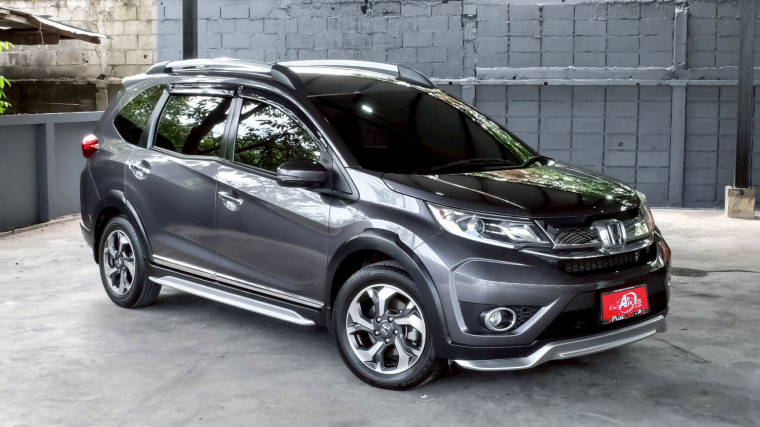 LINE_ALBUM_HONDA BRV 1.5 SV สีเทา ปี19 ไมล์ 39,000km_260521_3