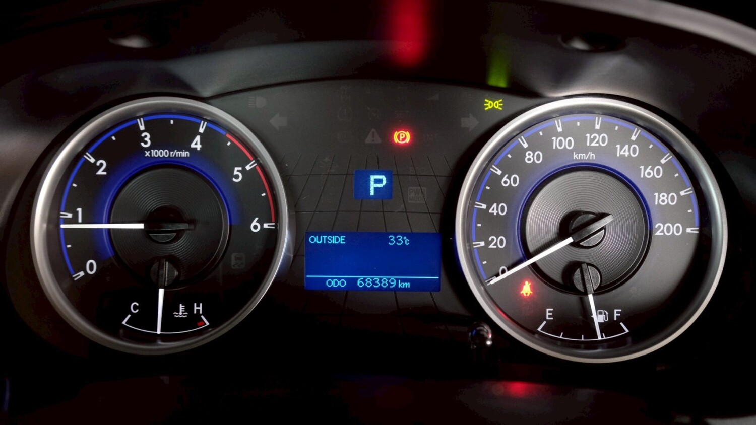 LINE_ALBUM_REVO 4DR ปี20(แท้) สีเทา E PLUS AUTO ไมล์ 60000km_260514_16