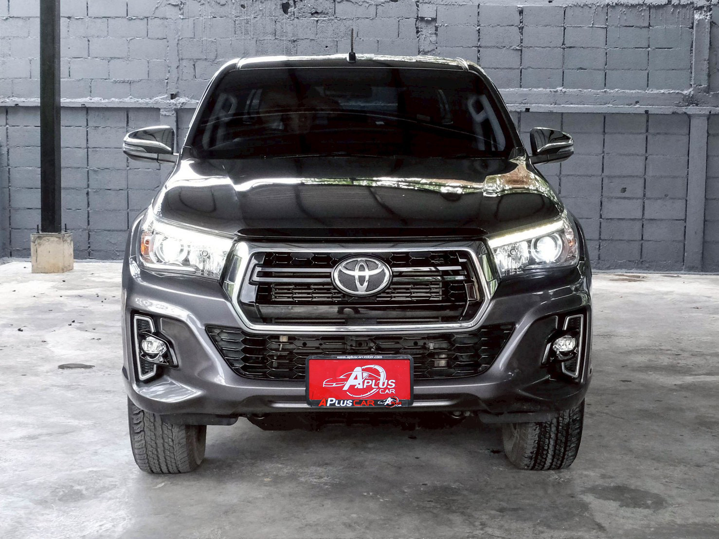 LINE_ALBUM_REVO 4DR ปี20(แท้) สีเทา E PLUS AUTO ไมล์ 60000km_260514_2
