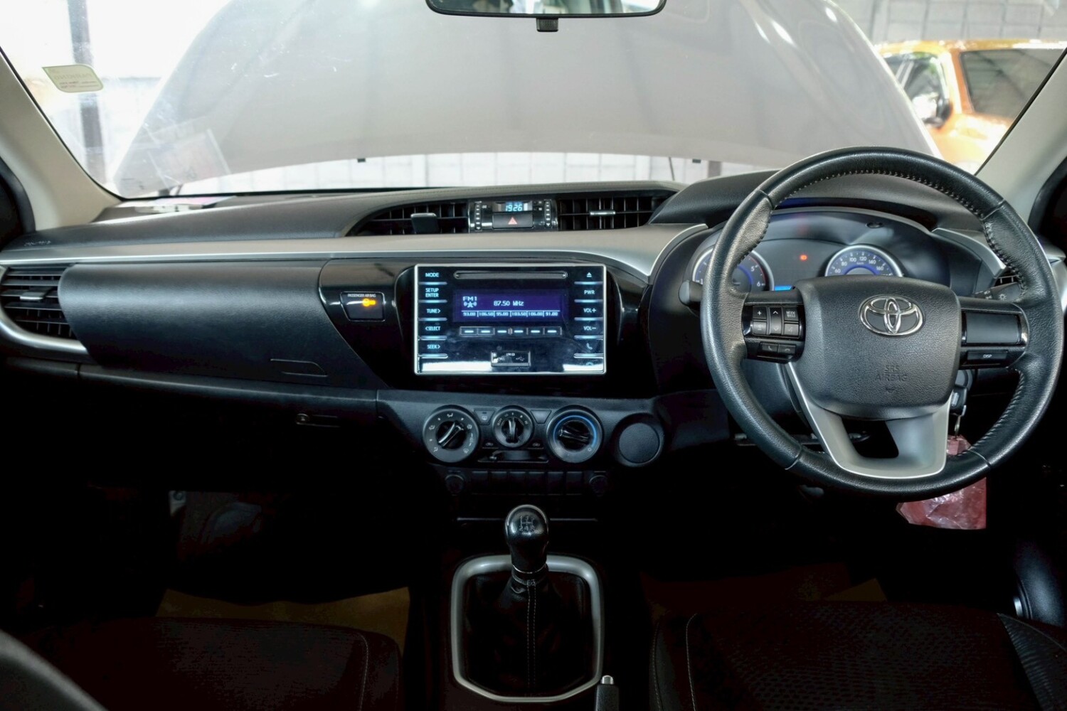 LINE_ALBUM_REVO CAB 2.4 E ปี18 สีบรอนซ์ ไมล์ 137,xxx km_260519_12