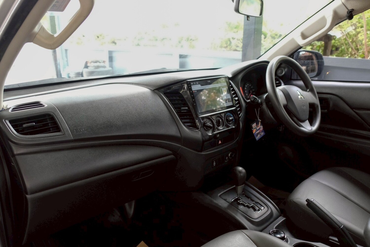 LINE_ALBUM_Triton ตอนเดียว auto 4wd ปี20 จด 21 สีบรอนซ์_260512_11