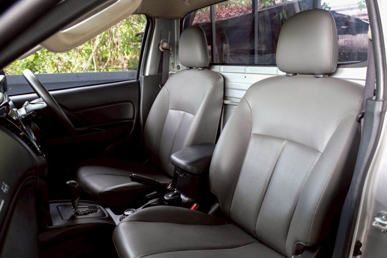 LINE_ALBUM_Triton ตอนเดียว auto 4wd ปี20 จด 21 สีบรอนซ์_260512_12