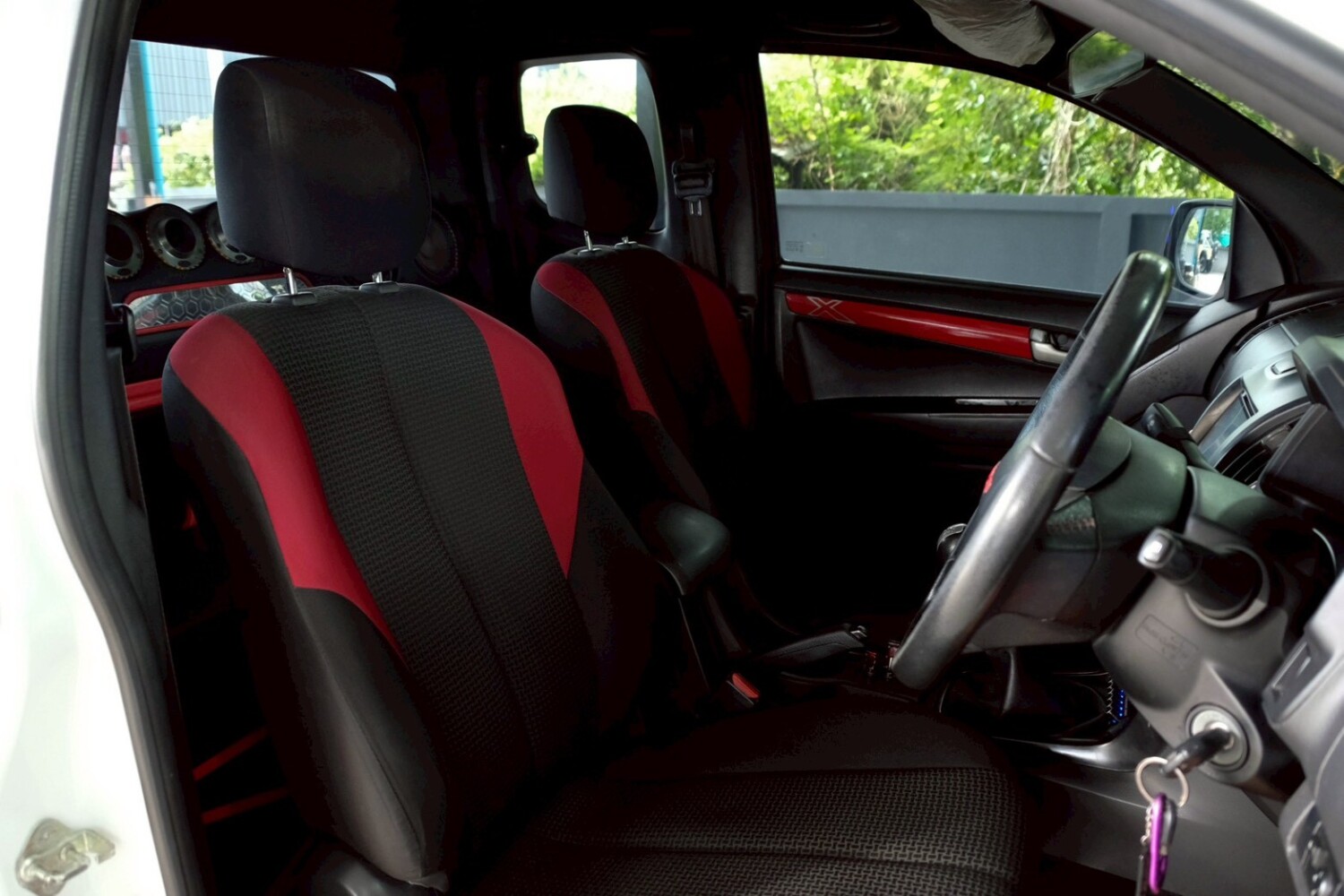 LINE_ALBUM_DMAX CAB 2.5 x series ปี14(แท้) สีขาว เกียร์ mt_260615_10