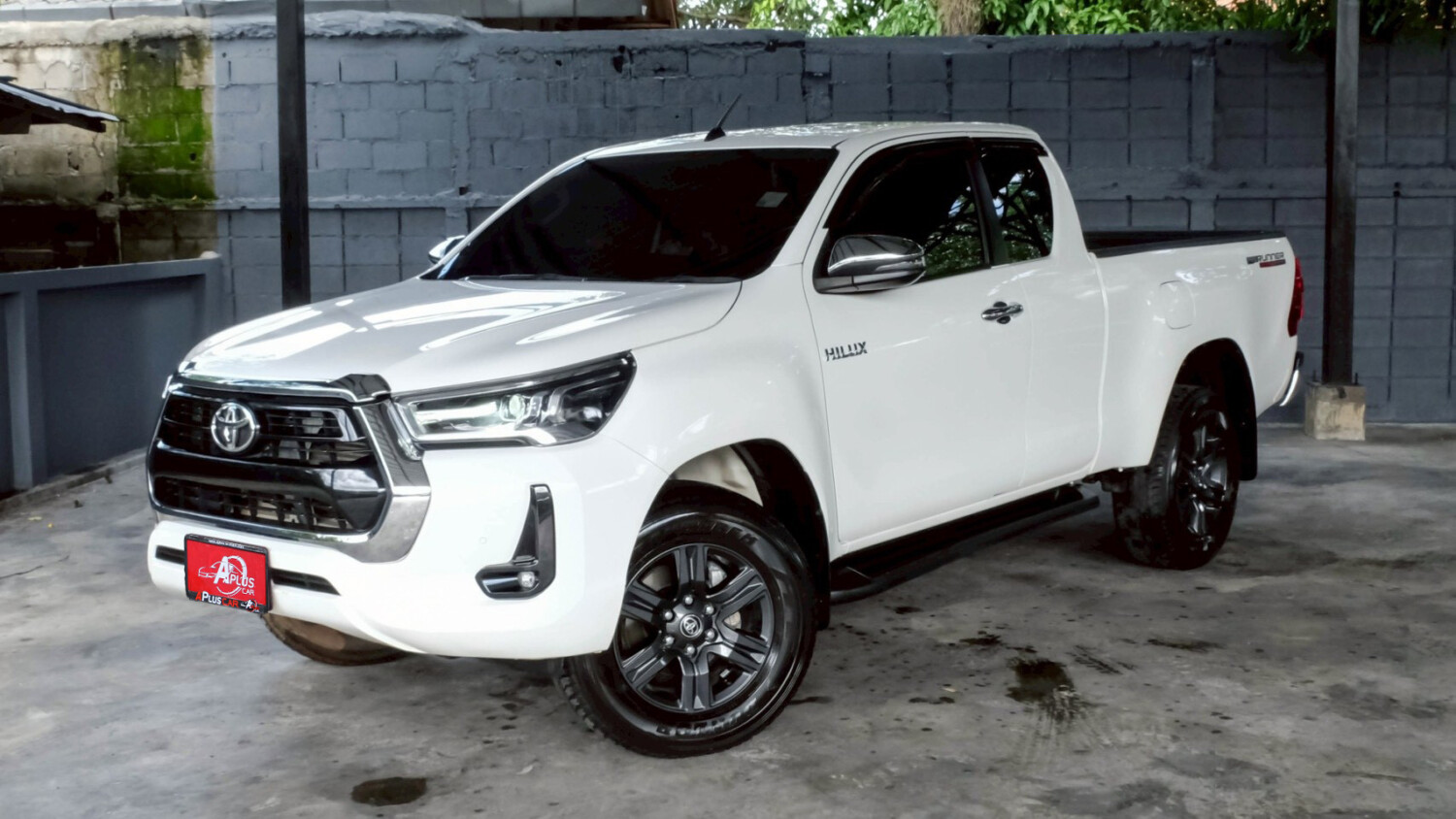 LINE_ALBUM_REVO 2.4 CAB ปี22 จด 23 PRERUNNER MID AUTO สีขาว_260613_1