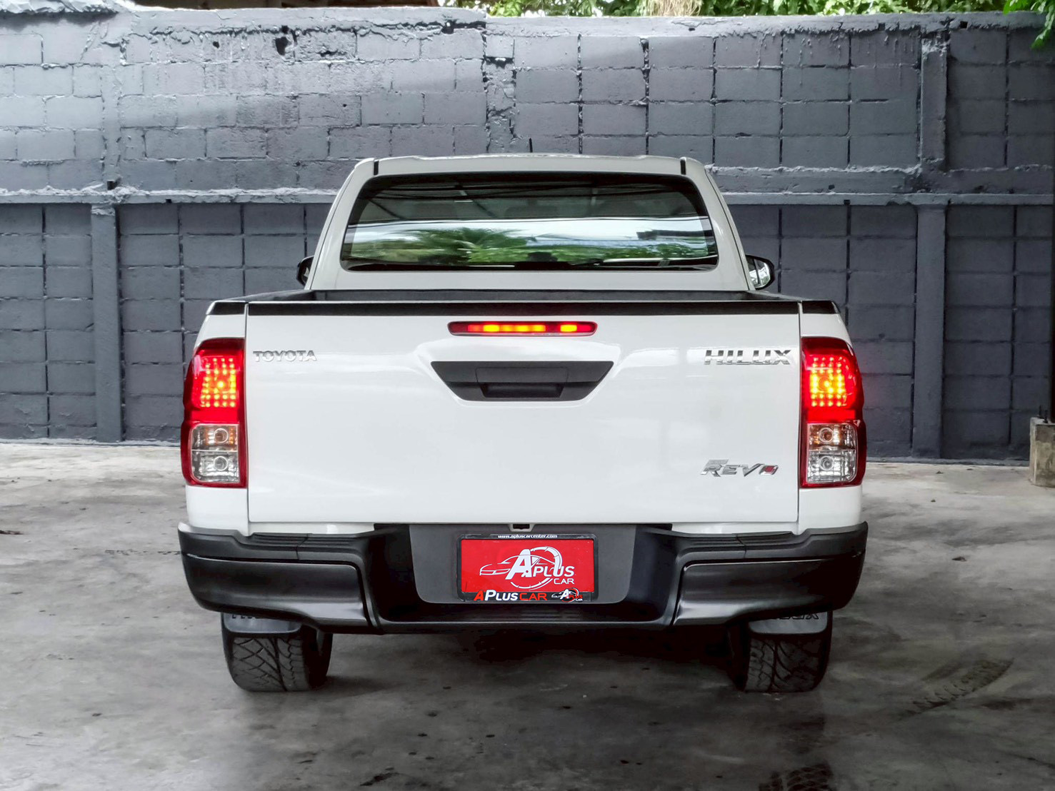 LINE_ALBUM_REVO CAB 2.4 J PLUS ปี18(แท้) สีขาว ไมล์ 120,000km_260613_7