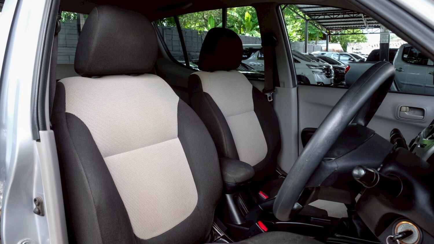 LINE_ALBUM_TRITON 2.5 GLS ปี12 4dr สีบรอนซ์ mt ไมล์ 130,000km_260612_10