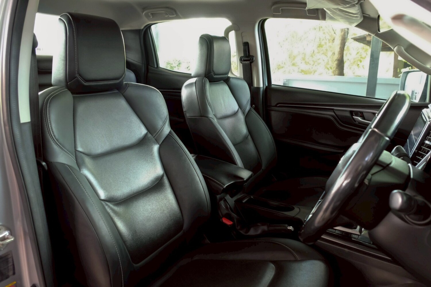 LINE_ALBUM_DMAX 1.9 HI-LANDER M ปี2020 สีบรอนซ์ 4dr auto_260702_10